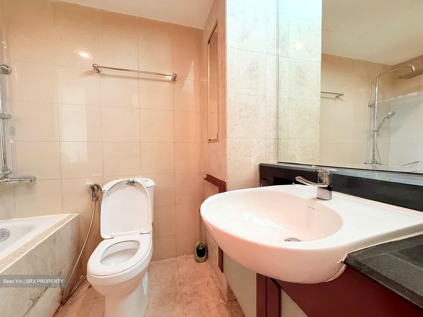 Lilydale (D27), Condominium #548037081